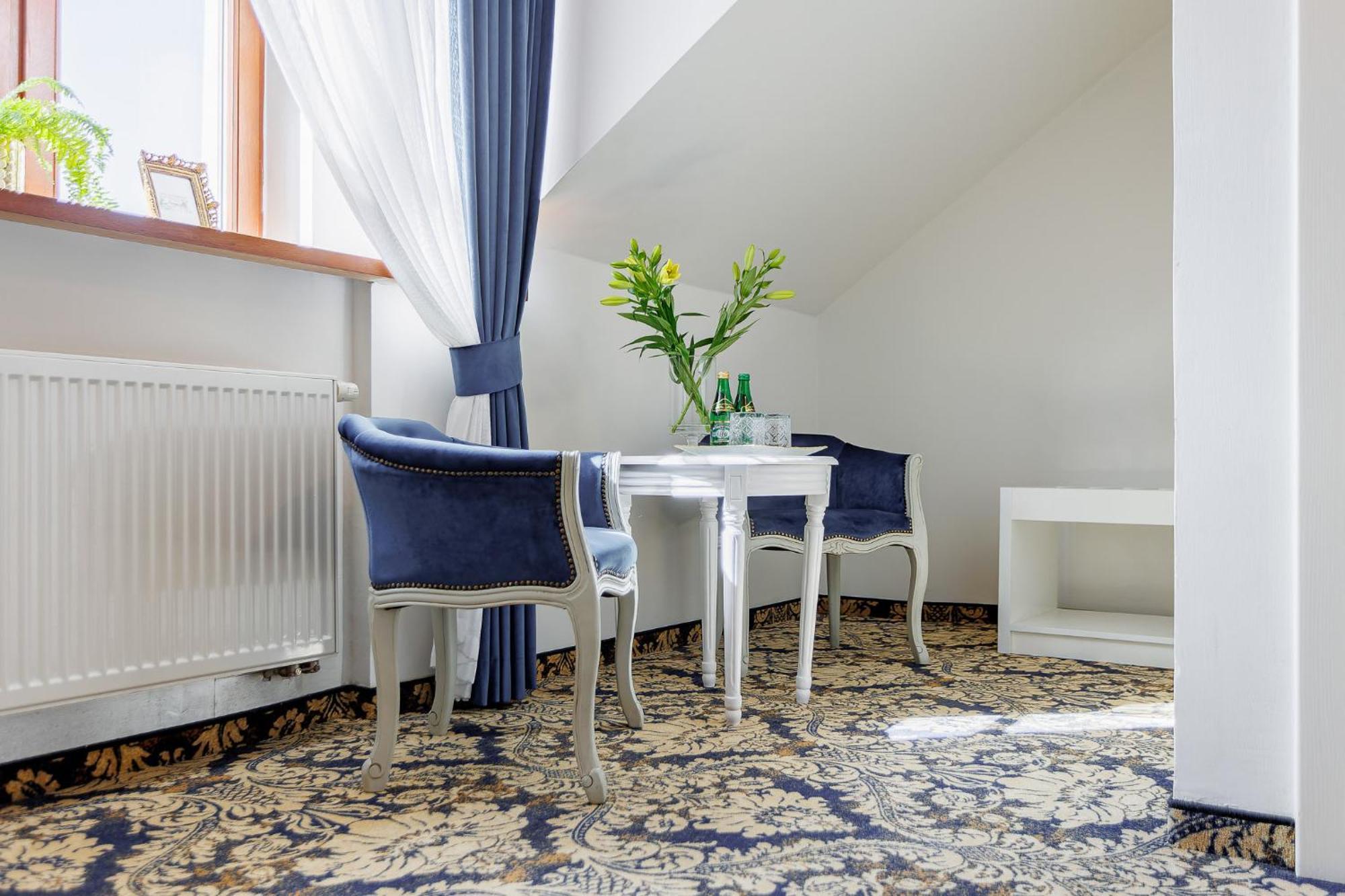 Dwor Prezydencki Boutique &