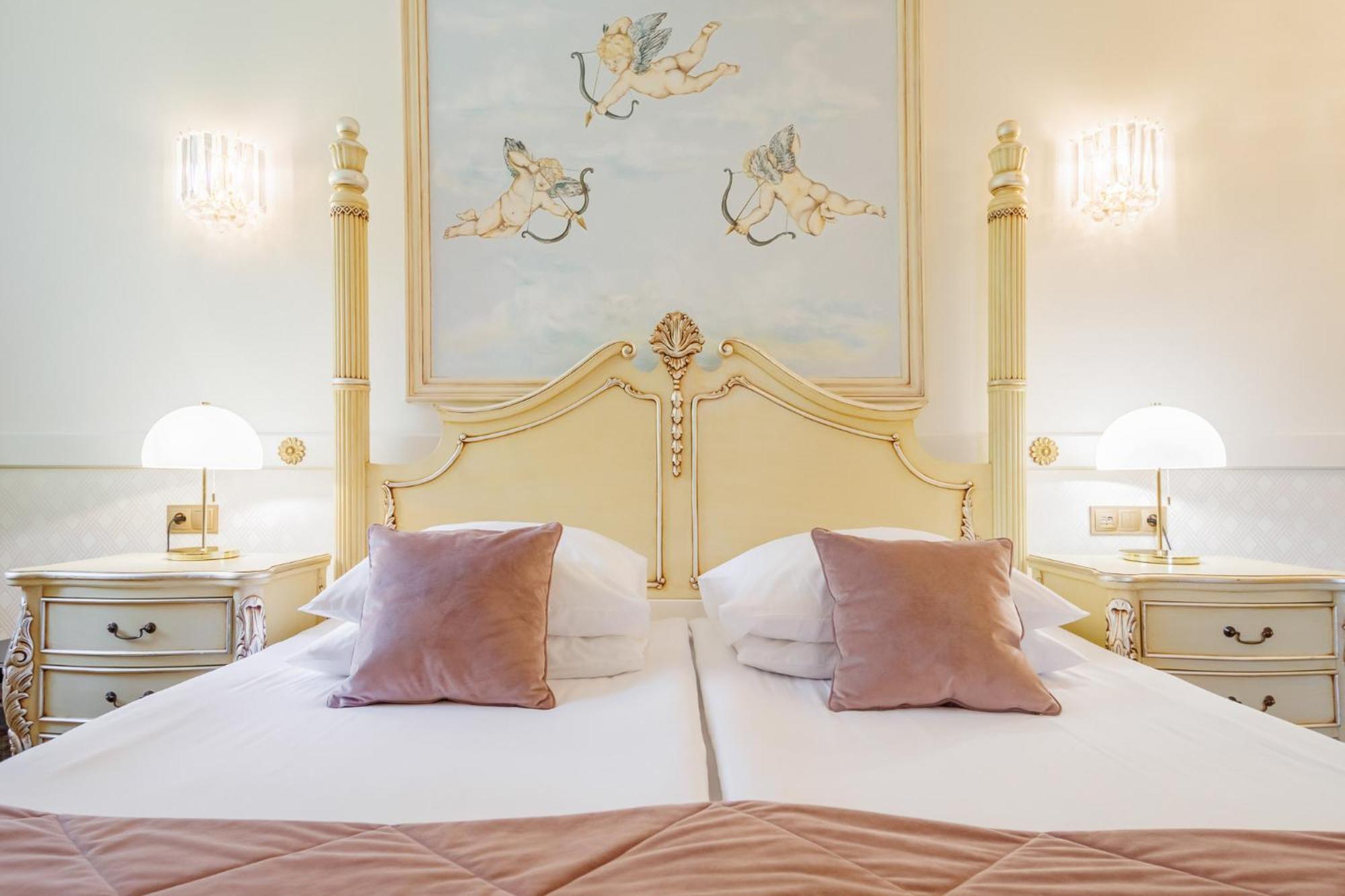 Hotel Dwor Prezydencki Boutique & 5*