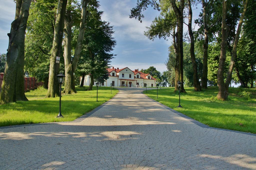 Dwor Prezydencki Boutique & Zgłobice
